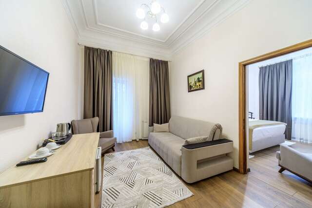 Гостиница Лось Москва-79